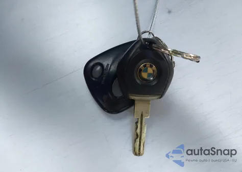 1997 BMW Z3 1.9L Roadster z USA, uszkodzony, nr VIN 4USCH7328VLB83274